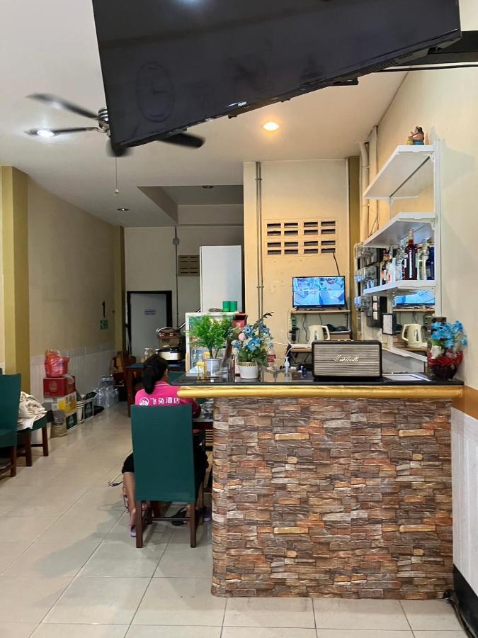Cozy Place Patong Extérieur photo