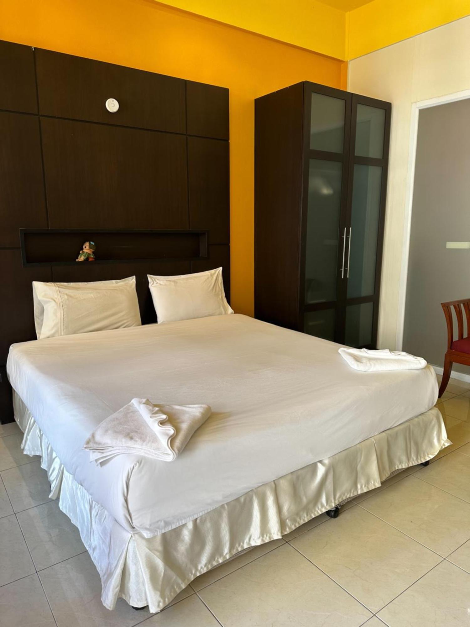Cozy Place Patong Extérieur photo